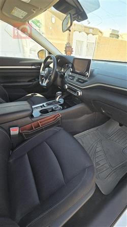 نیسان ئەلتیما